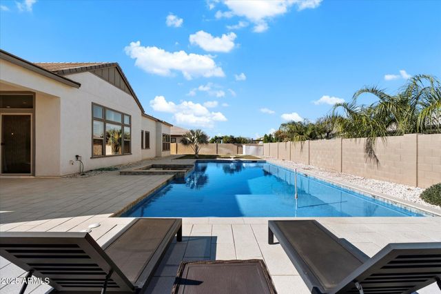 1270 E LYNX Way, Gilbert, AZ 85298