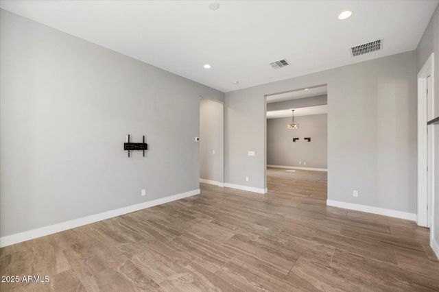 1270 E LYNX Way, Gilbert, AZ 85298