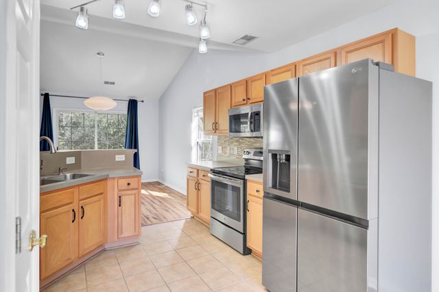 8617 Madelyn Street, North Charleston, SC 29406