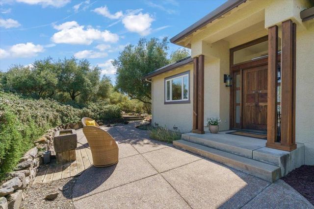 9539 Via Del Cielo, Gilroy, CA 95020