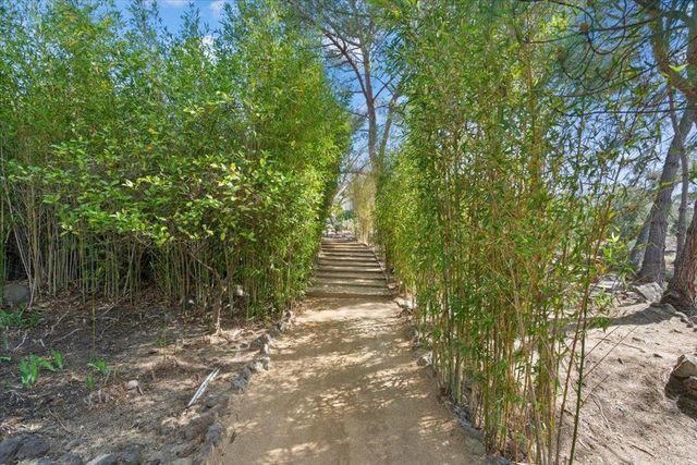 9539 Via Del Cielo, Gilroy, CA 95020