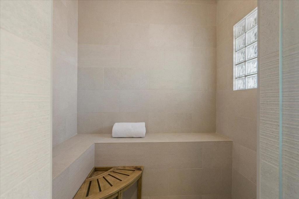 Image 26 of property listing at 9539 Via Del Cielo, Gilroy, CA 95020