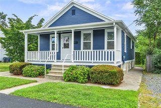 50 Villa Avenue, North Providence, RI 02904