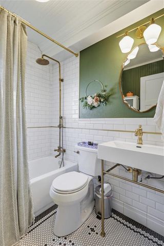 4321 BELLEFONTAINE Avenue, Kansas City, MO 64130