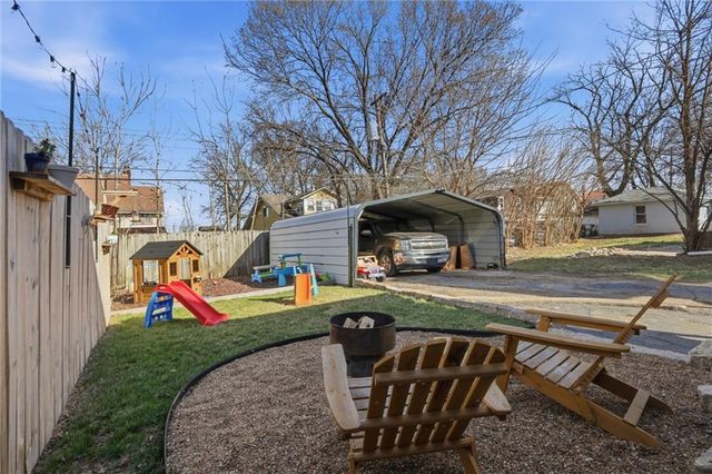 4321 BELLEFONTAINE Avenue, Kansas City, MO 64130