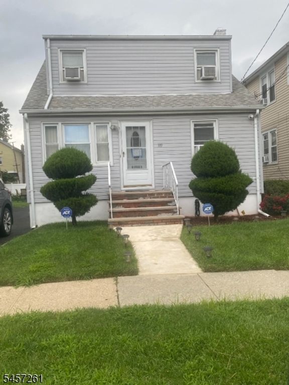 1119 E Blancke St, Linden City, NJ 07036 — exterior