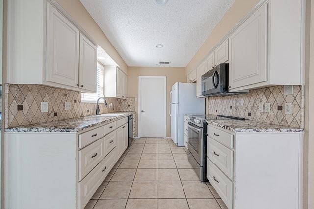 105 Quail Run, Odessa, TX 79761