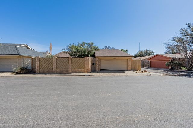 105 Quail Run, Odessa, TX 79761