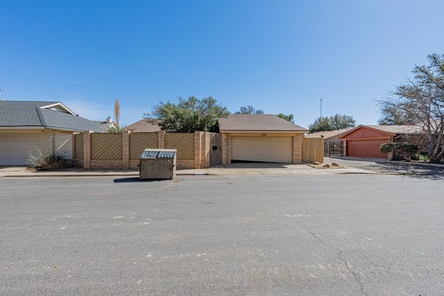 105 Quail Run, Odessa, TX 79761