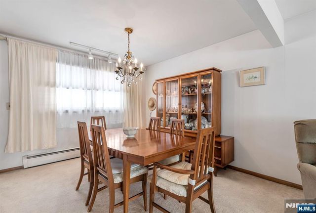 27 Madison Avenue, Rochelle Park, NJ 07662