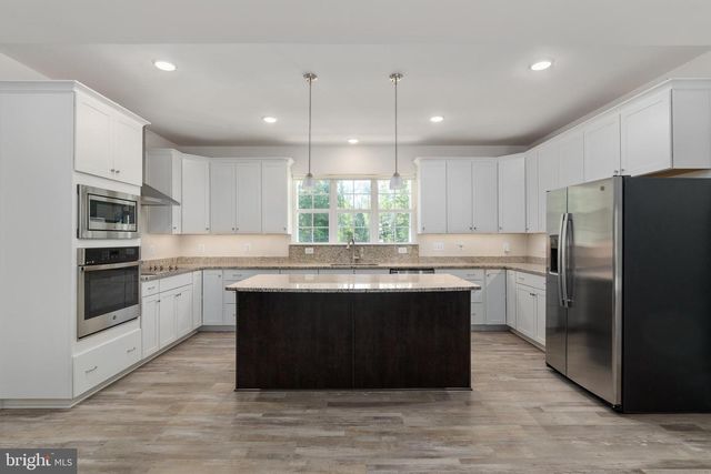 11504 KINCAID CT, Fredericksburg, VA 22407