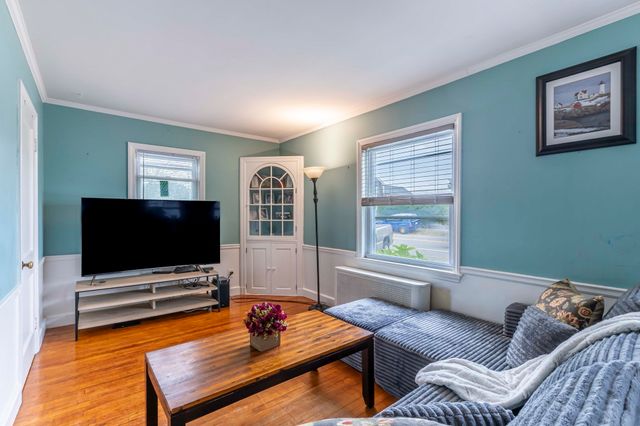 164 High Rd, Newbury, MA 01951