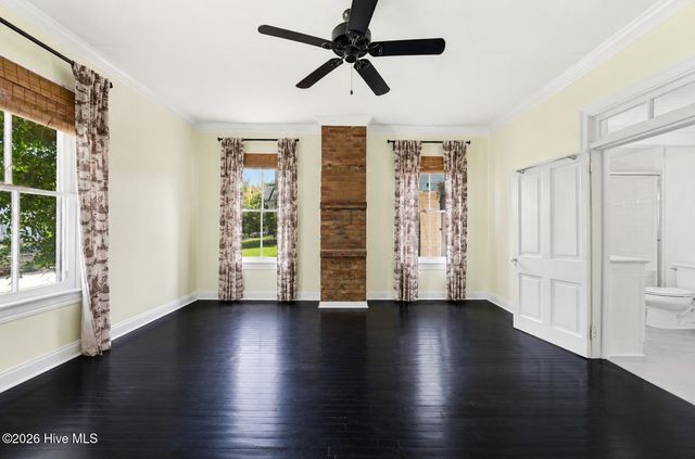 205 W Church Street, Edenton, NC 27932