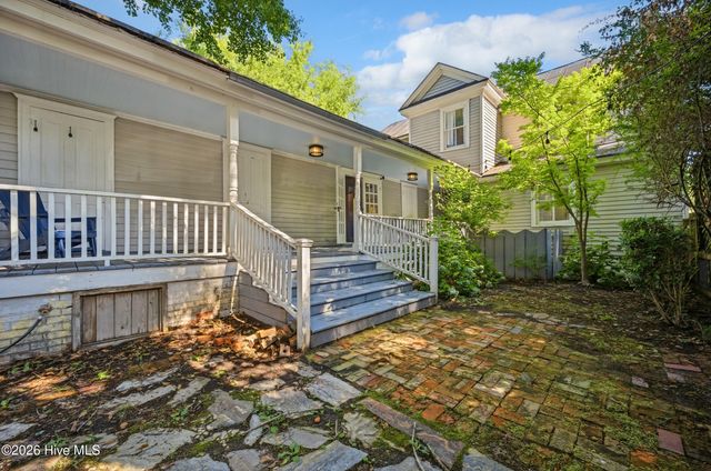 205 W Church Street, Edenton, NC 27932