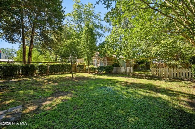 205 W Church Street, Edenton, NC 27932