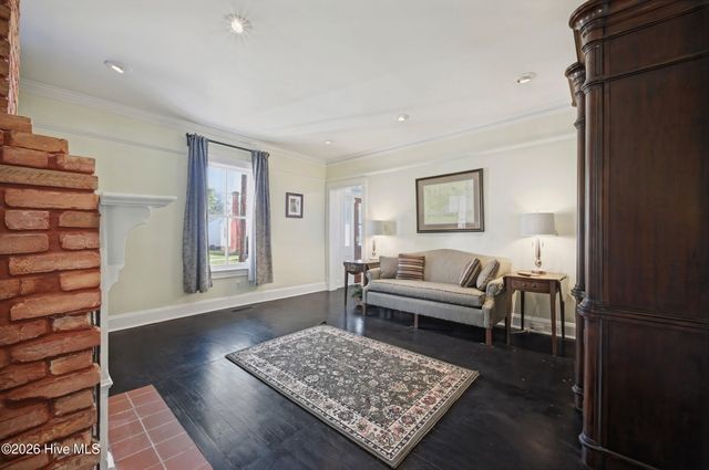 205 W Church Street, Edenton, NC 27932