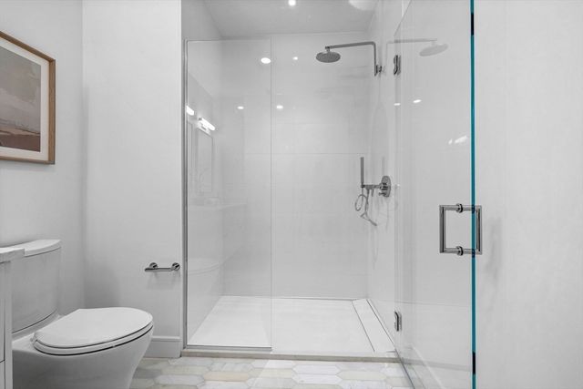 33 A St. 404, Boston, MA 02127