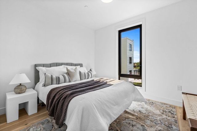 33 A St. 404, Boston, MA 02127