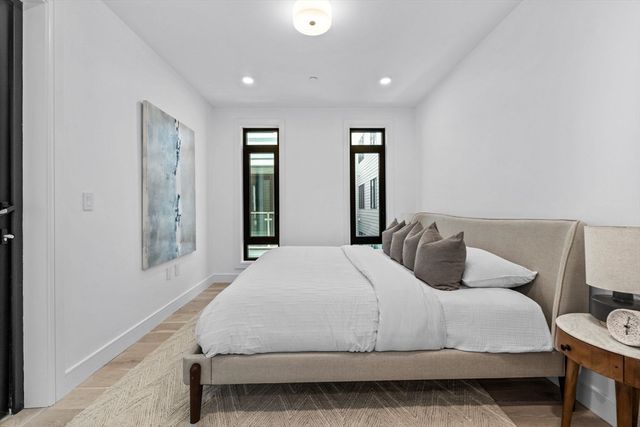 33 A St. 404, Boston, MA 02127