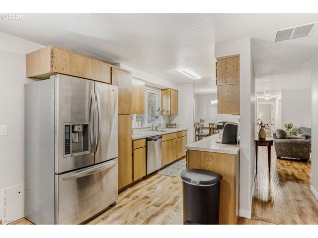 606 S 22ND Ct, Cornelius, OR 97113