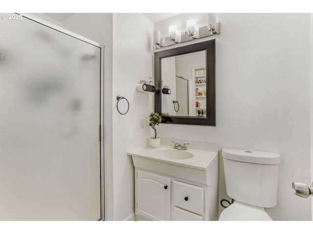 606 S 22ND Ct, Cornelius, OR 97113