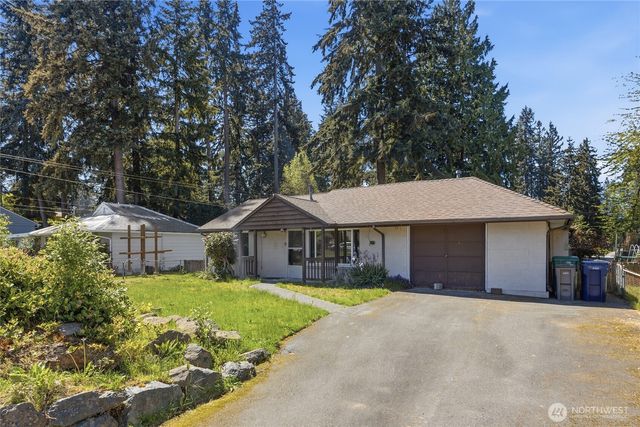 21606 54th Avenue W, Mountlake Terrace, WA 98043