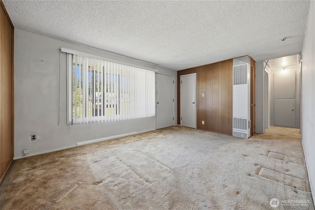 21606 54th Avenue W, Mountlake Terrace, WA 98043