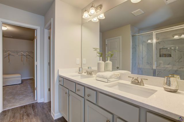 102 Water Run Way, Perry, GA 31069