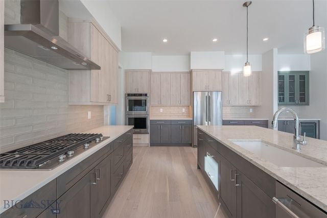 254 Creekbank Loop, Bozeman, MT 59718