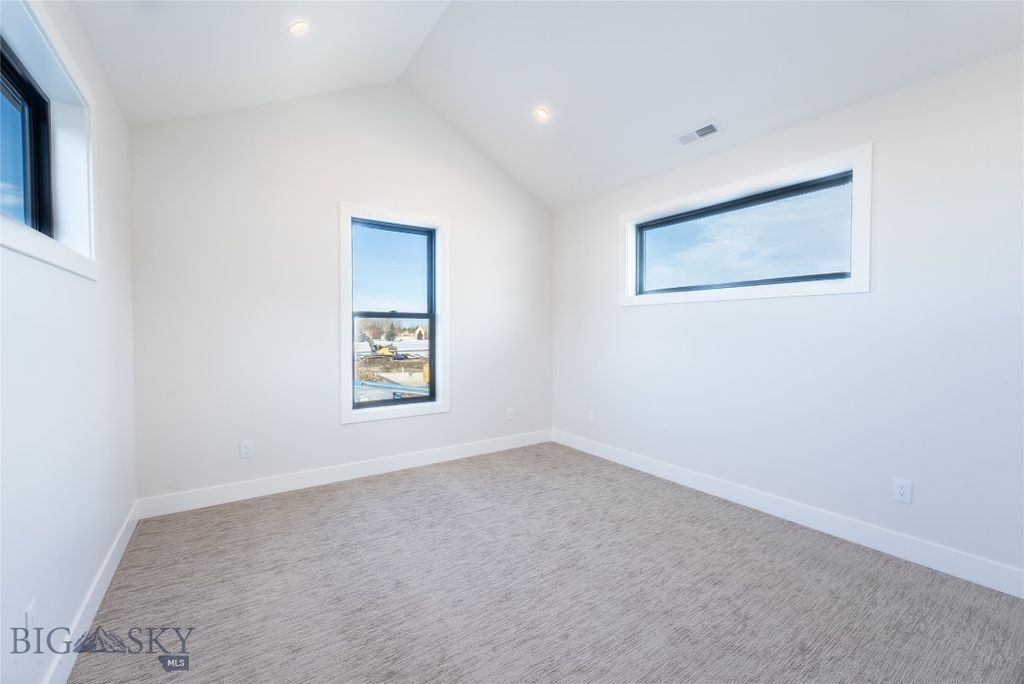 254 Creekbank Loop, Bozeman, MT 59718 photo 11