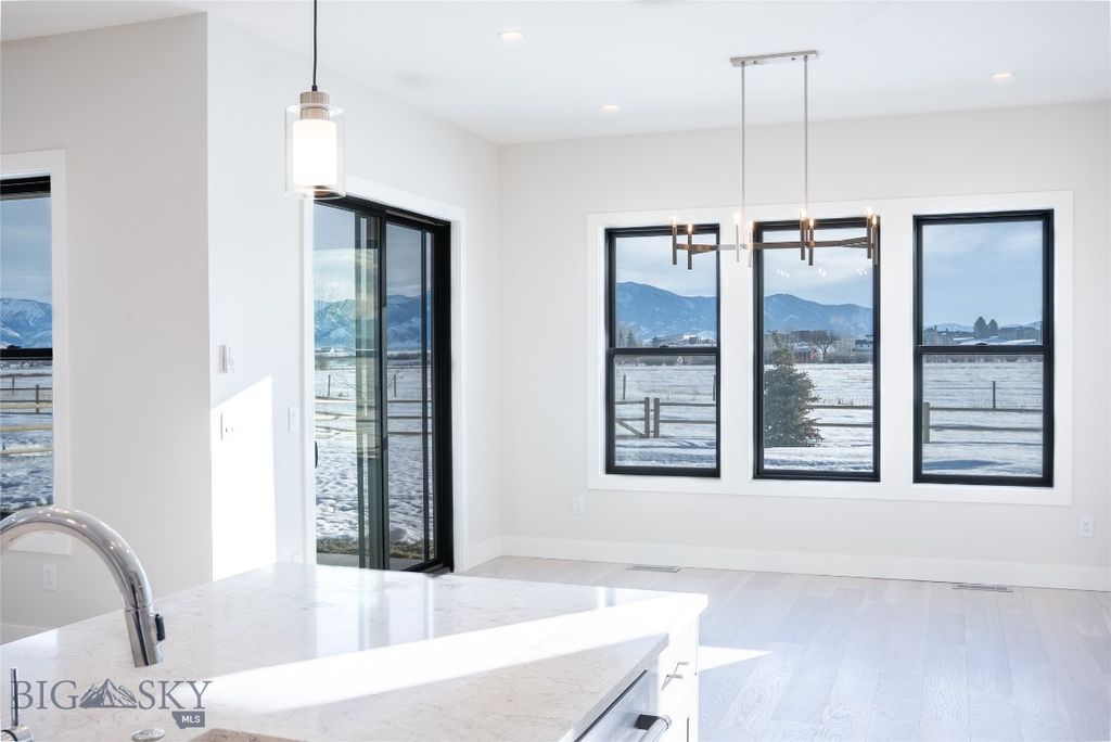 254 Creekbank Loop, Bozeman, MT 59718 photo 4