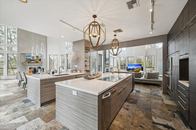 23414 Holly Hollow Street, Tomball, TX 77377