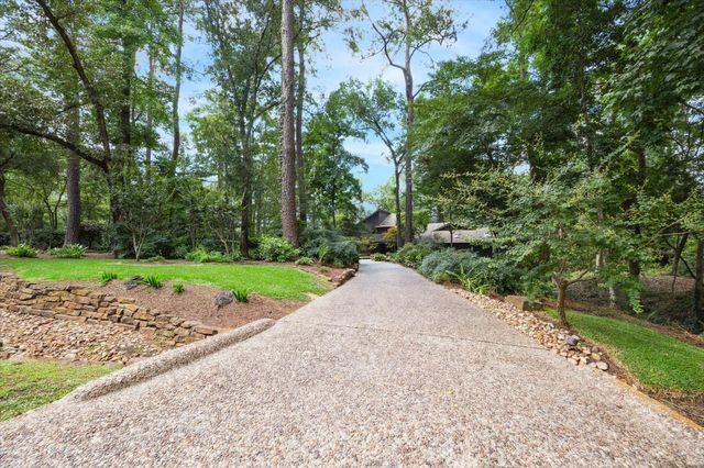 23414 Holly Hollow Street, Tomball, TX 77377