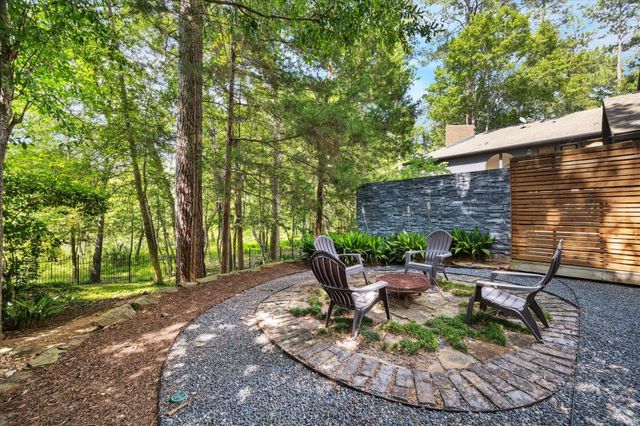 23414 Holly Hollow Street, Tomball, TX 77377