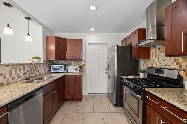 2604 Cockburn DR, Austin, TX 78745