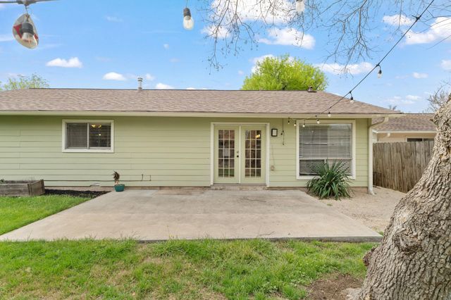 2604 Cockburn DR, Austin, TX 78745