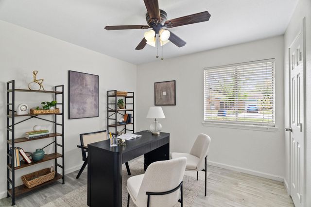 2604 Cockburn DR, Austin, TX 78745