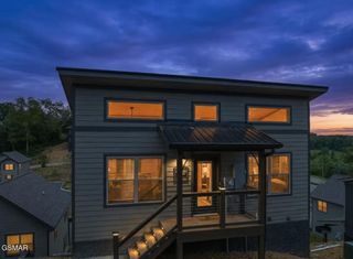 1654 Veterans Blvd # 32, Sevierville, TN 37862