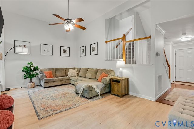 9288 Kings Charter Dr, Mechanicsville, VA 23116