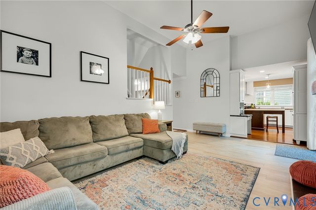 9288 Kings Charter Dr, Mechanicsville, VA 23116