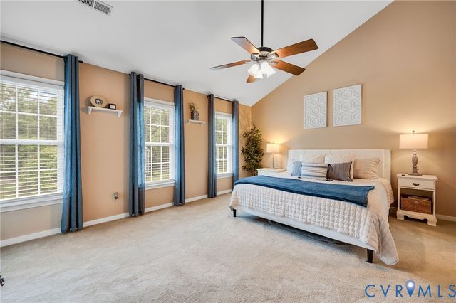9288 Kings Charter Dr, Mechanicsville, VA 23116