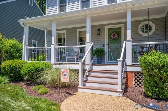 9288 Kings Charter Dr, Mechanicsville, VA 23116