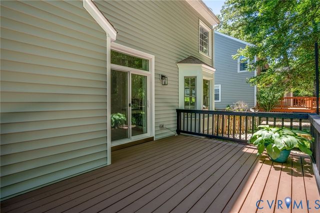 9288 Kings Charter Dr, Mechanicsville, VA 23116