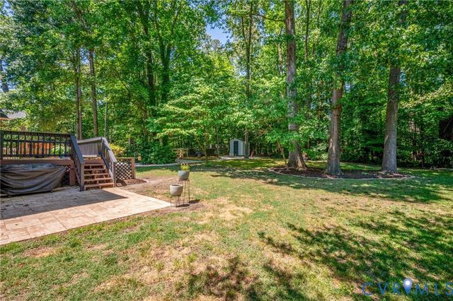 9288 Kings Charter Dr, Mechanicsville, VA 23116