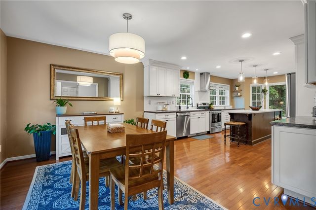 9288 Kings Charter Dr, Mechanicsville, VA 23116