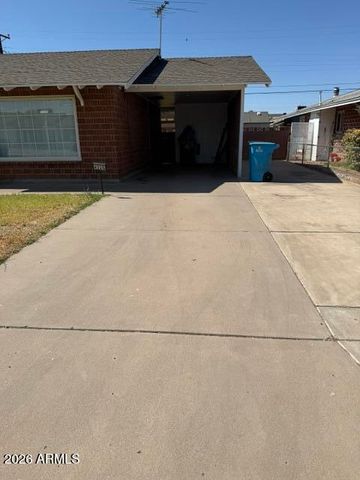 4225 W Citrus Way, Phoenix, AZ 85019