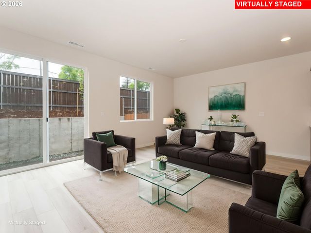 818 Nw 178TH Way, Ridgefield, WA 98642