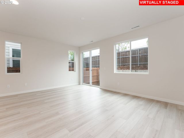 818 Nw 178TH Way, Ridgefield, WA 98642