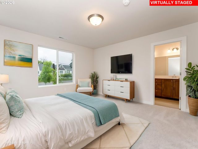 818 Nw 178TH Way, Ridgefield, WA 98642