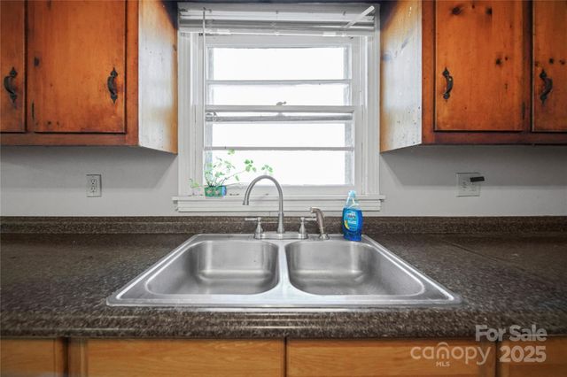 208 Ellis Street, Albemarle, NC 28001